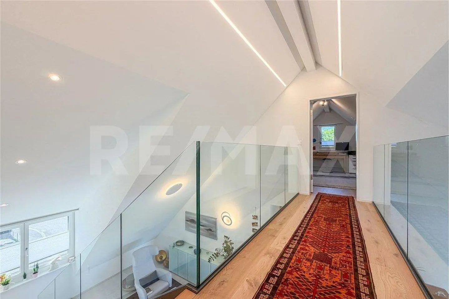 Moderne Maisonette mit Rheinblick - Foto 13 von 13