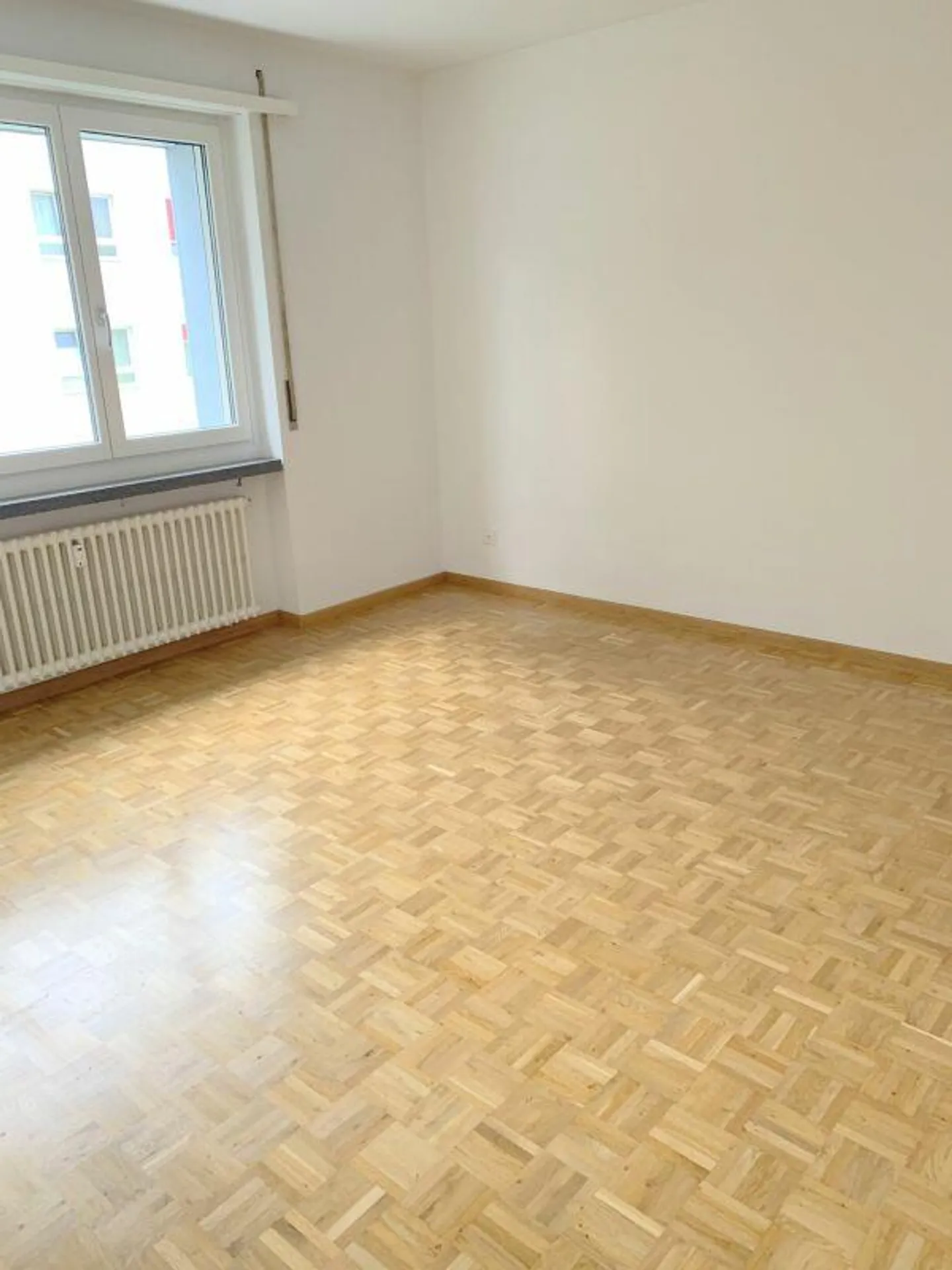 3-Zimmerwohnung mit grossem Balkon und schöner Aussicht - Foto 4 von 9