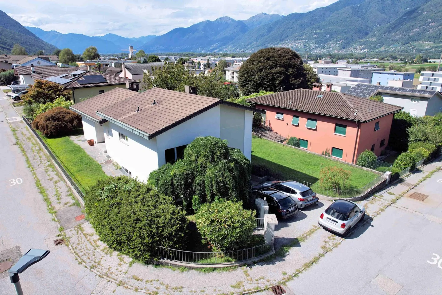 Maison de plain-pied avec grand terrain dans un endroit calme - Photo 2 sur 18
