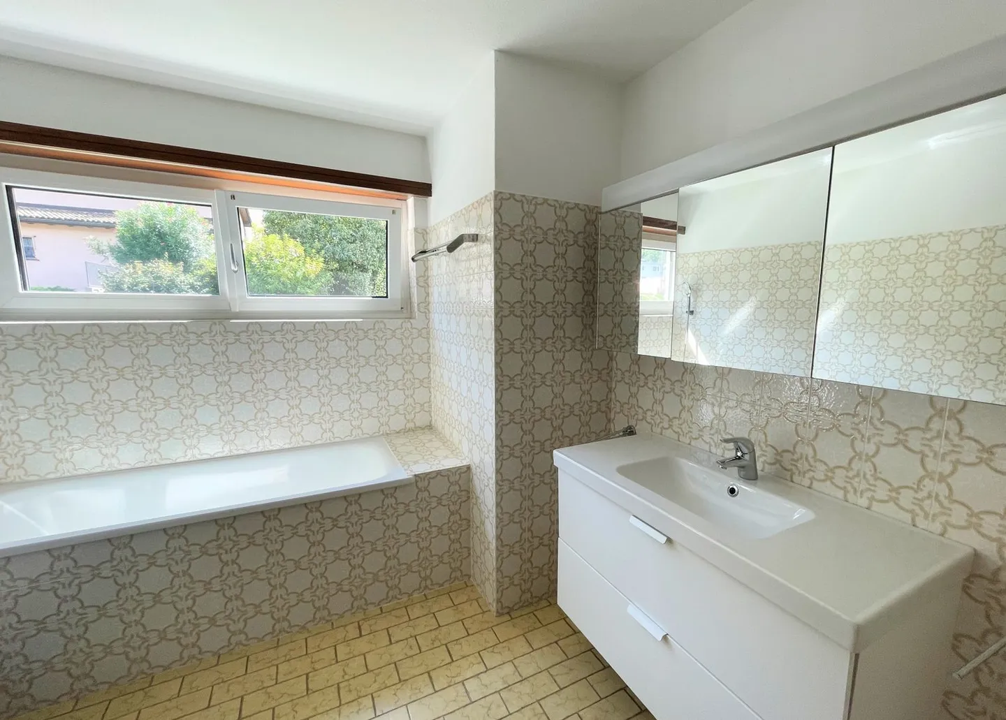 Maison de plain-pied avec grand terrain dans un endroit calme - Photo 14 sur 18