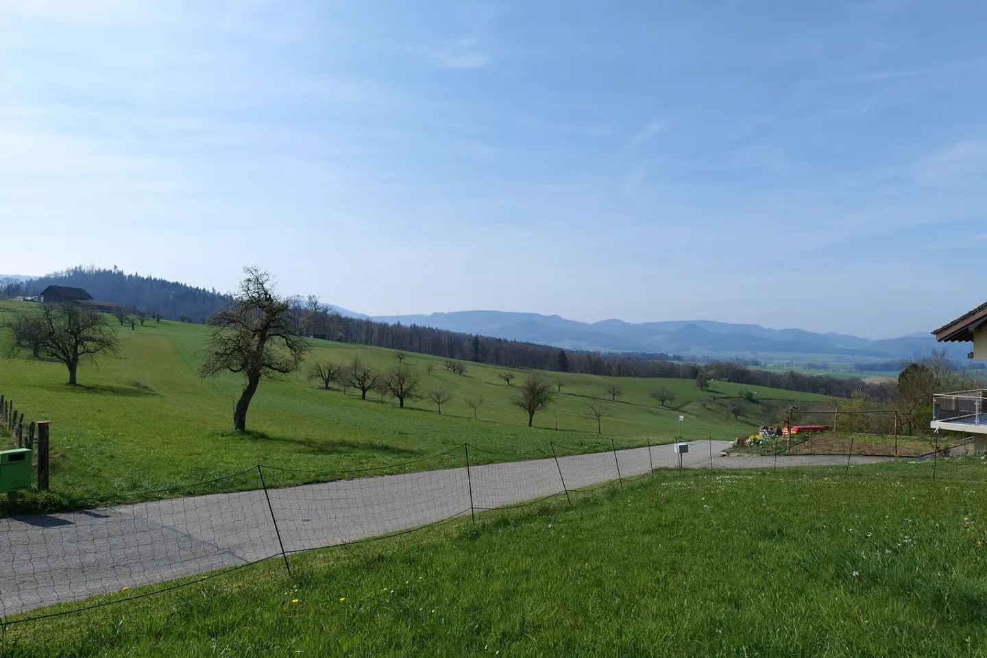 Vivere in una splendida posizione panoramica a Himmelried - Foto 5 di 19