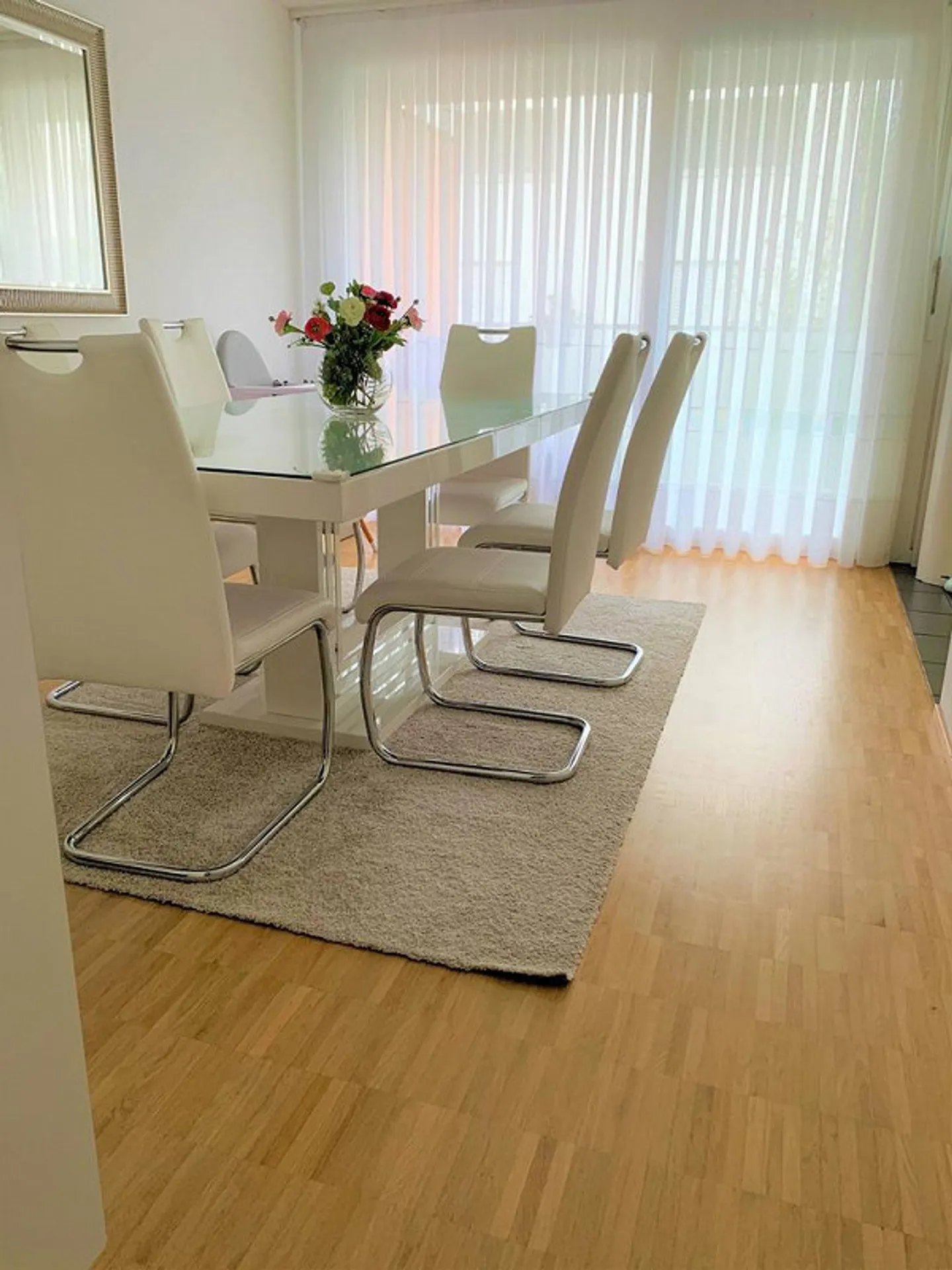 Practical Apartment in a Good Location - Photo 2 of 6