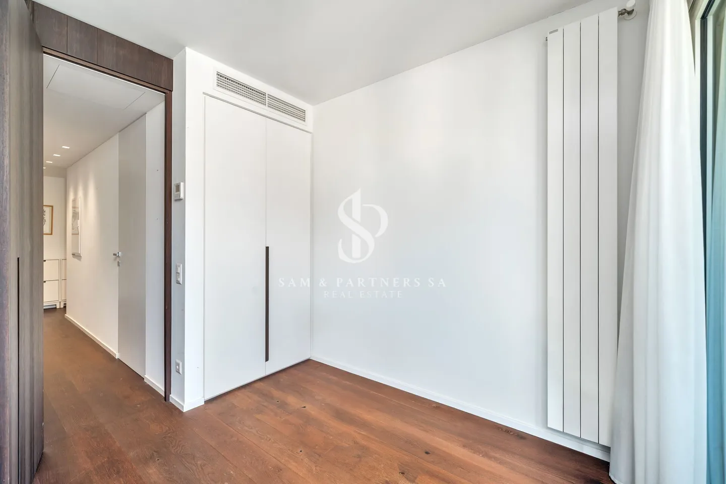 Appartement mansardé avec vue sur le lac - Photo 17 sur 20