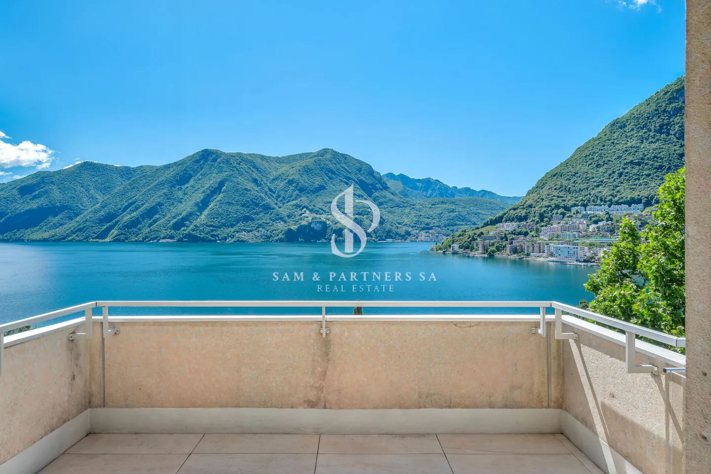 Appartement mansardé avec vue sur le lac - Photo 19 sur 20