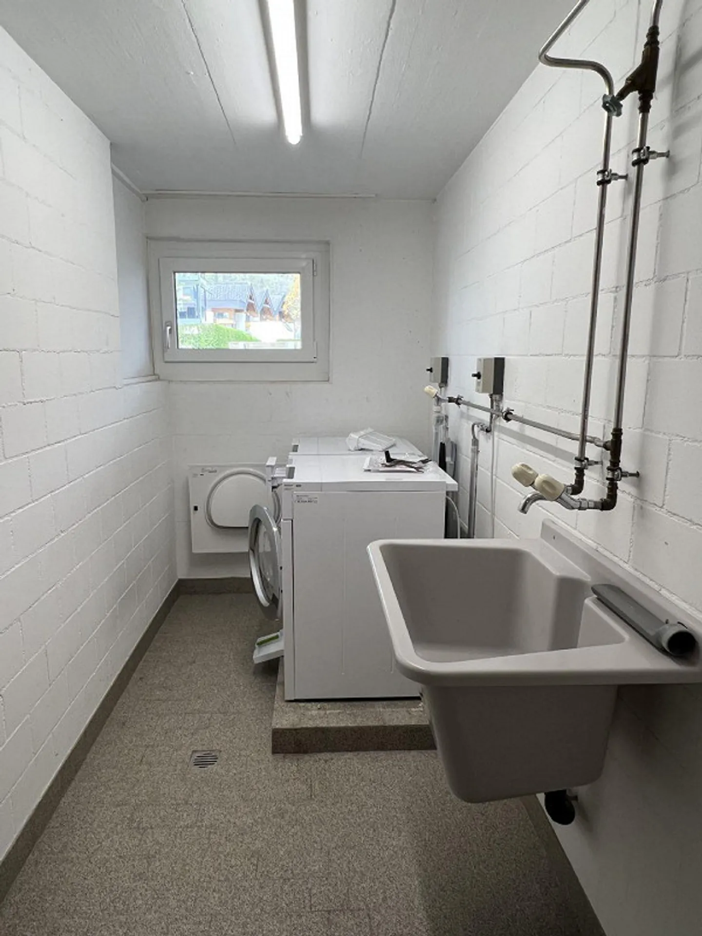 Appartamento centrale di 2,5 stanze con lavanderia privata - Foto 7 di 7