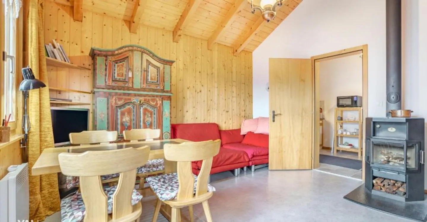 A private retreat in the heart of the Valais mountains - Photo 5 of 13