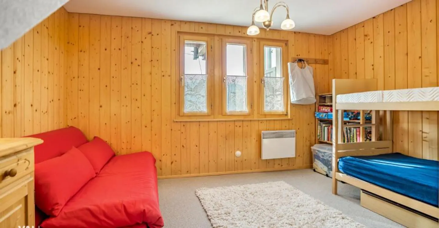 A private retreat in the heart of the Valais mountains - Photo 8 of 13