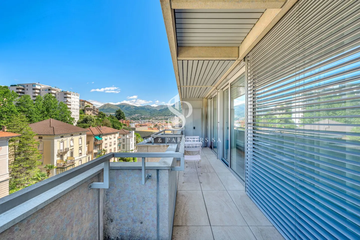 Appartement mansardé avec vue sur le lac - Photo 11 sur 20