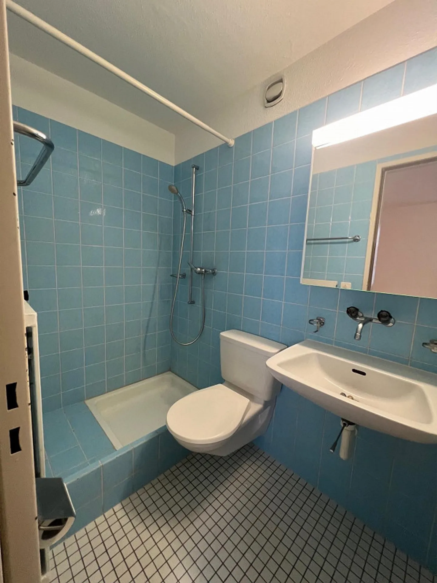 Appartamento 1 stanza accogliente - Foto 3 di 4