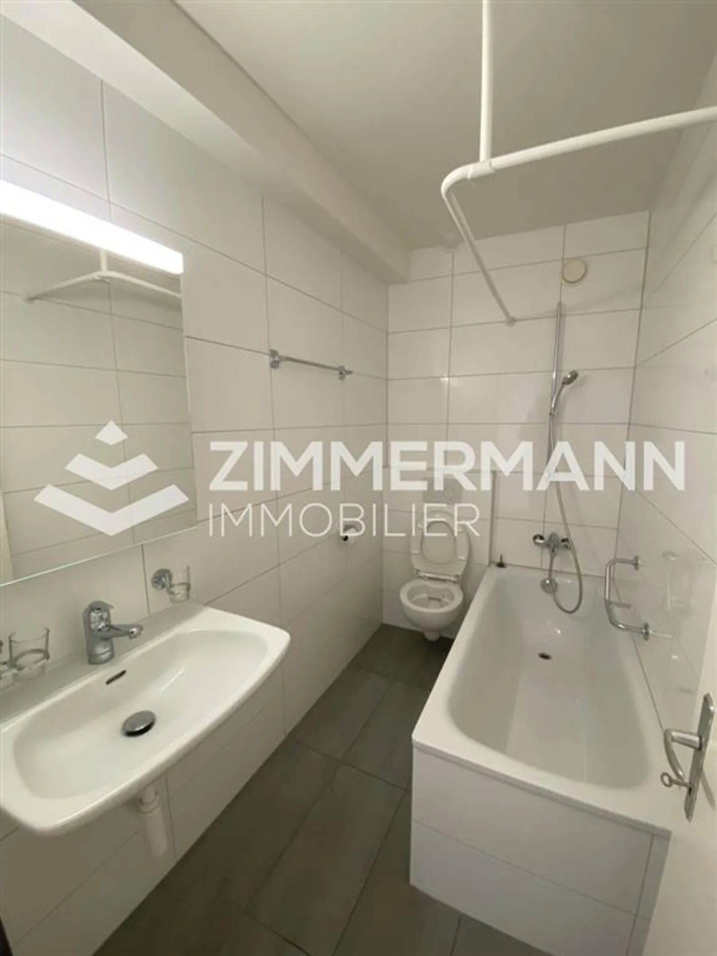 Charmante 2.5-Zimmer-Wohnung - Foto 2 von 4