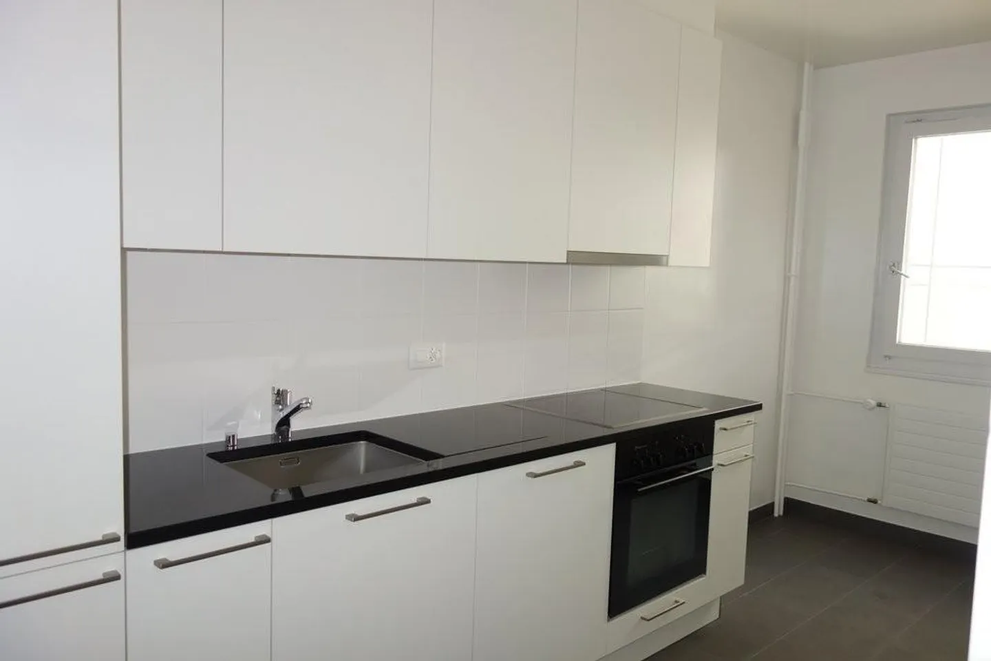 Appartamento ristrutturato 4 locali a Saint Jean - Foto 3 di 9