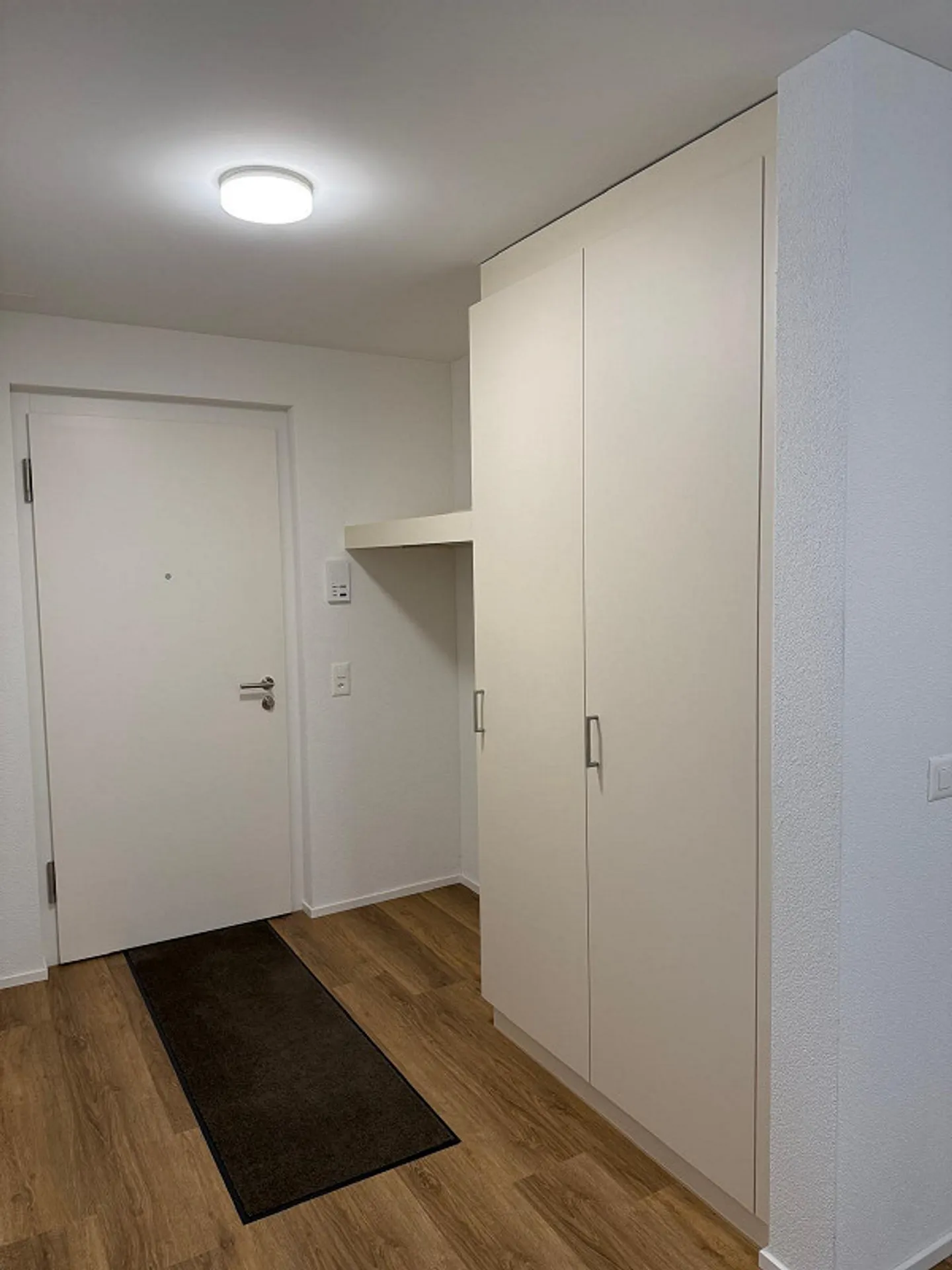 moderne 3.5-Zimmer-Wohnung an zentraler Lage - Foto 5 von 8