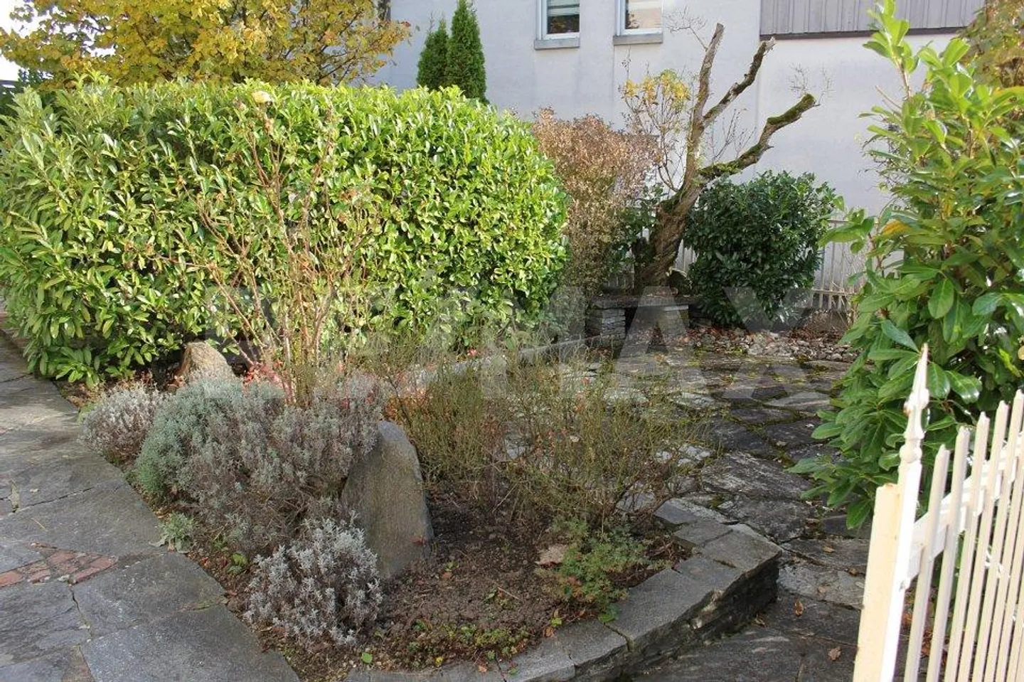 grosszügiges 2 Parteienhaus / Einfamilienhaus mit Einliegerwohnung - Foto 8 von 13