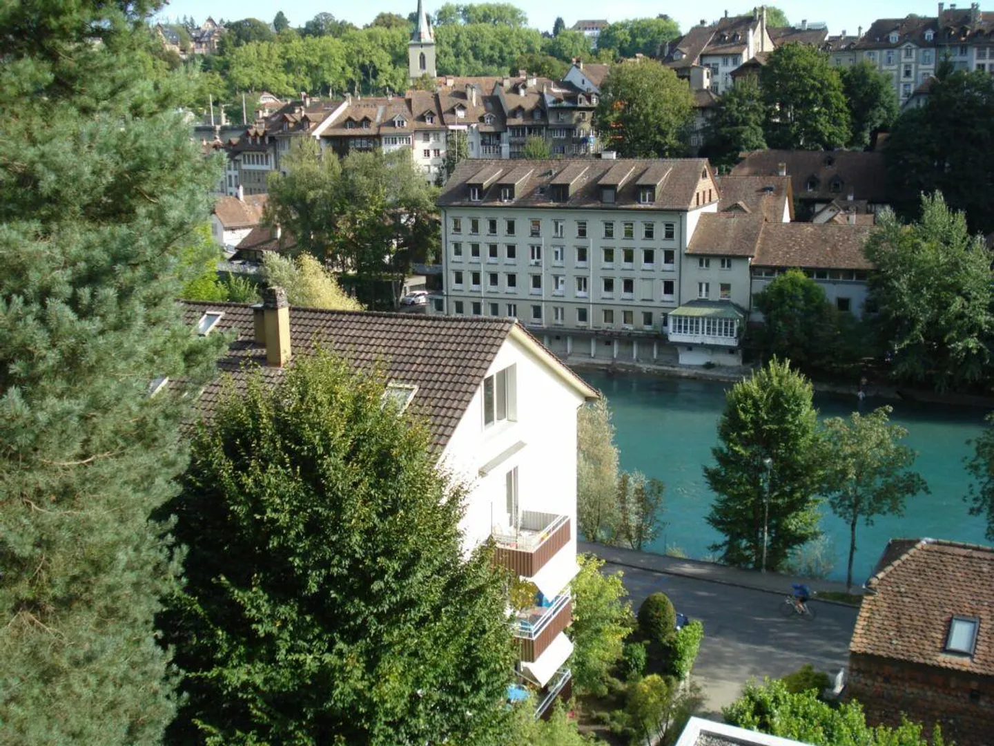 Sogno abitativo: appartamento di 3,5 locali con vista sull'Aare e sul panorama della città vecchia di Berna - Foto 1 di 7