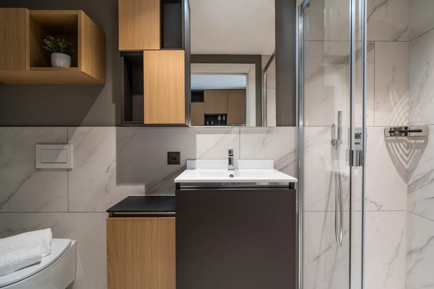 Last available Apartments at City Pop Zürich Oerlikon Central - Photo 14 of 19