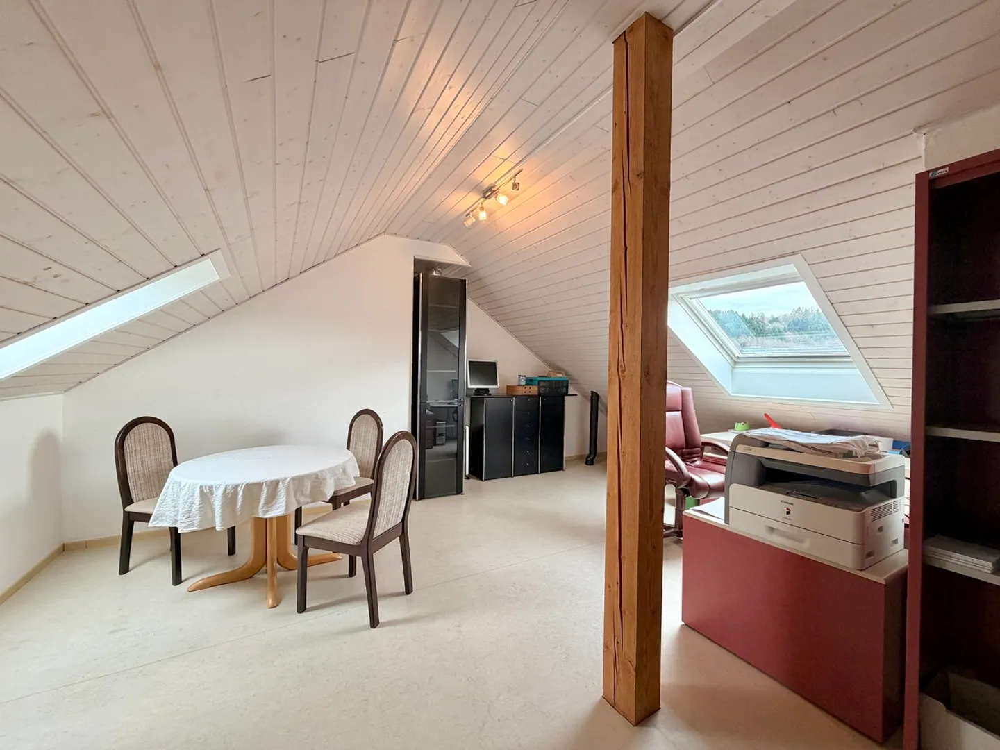 Panorama Apartment with 160 m² Annex – Limitless Living - Photo 12 of 16