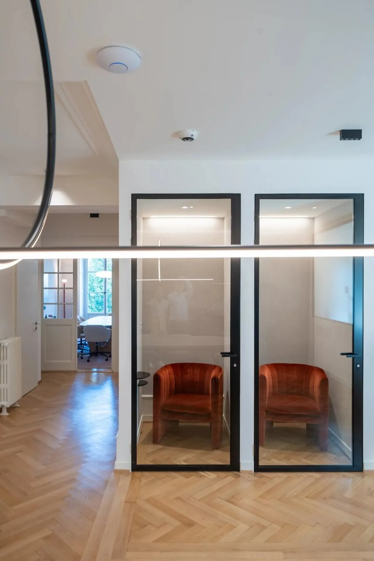 High-end surfaces for sublease - Photo 3 of 7