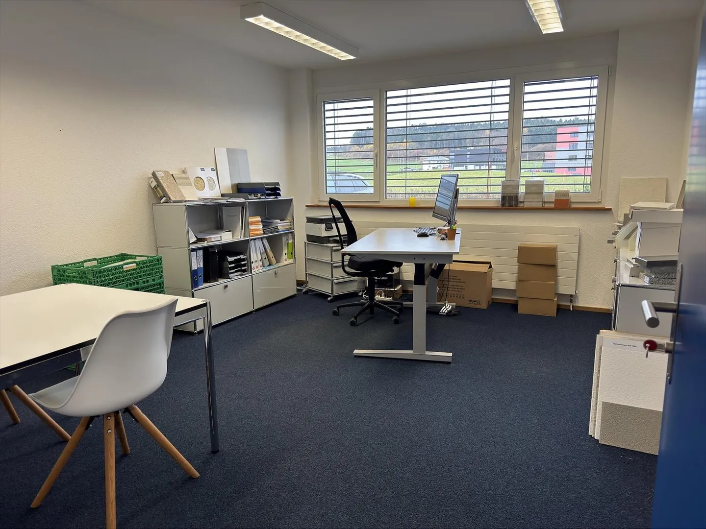 05369 - Office - CH. COMBERNESSE 2 - ROSSENS FR - Photo 4 of 4