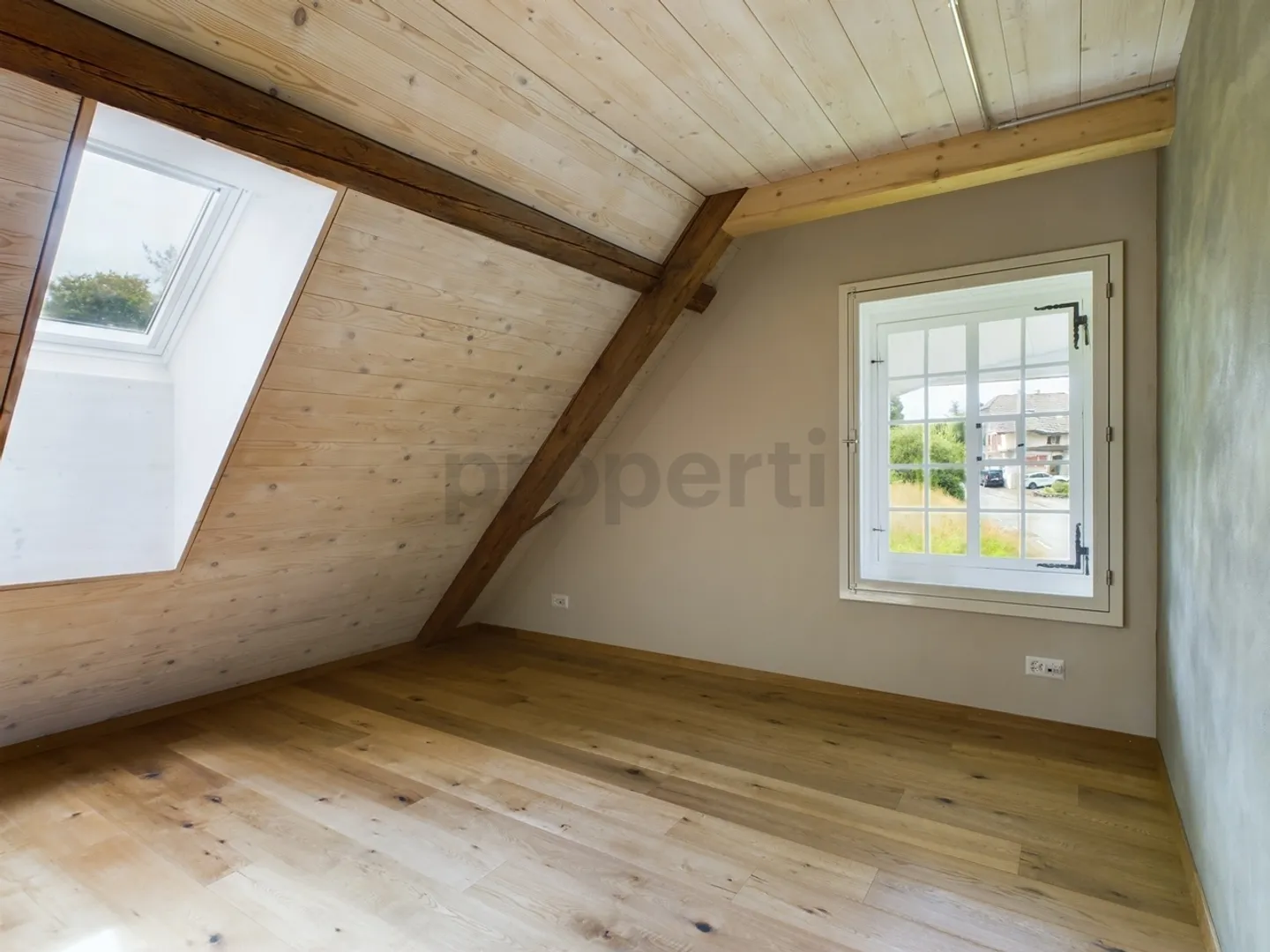 Charmante 3.5-Zimmer Dachwohnung an zentraler Lage in Bätterkinden - Foto 7 von 13