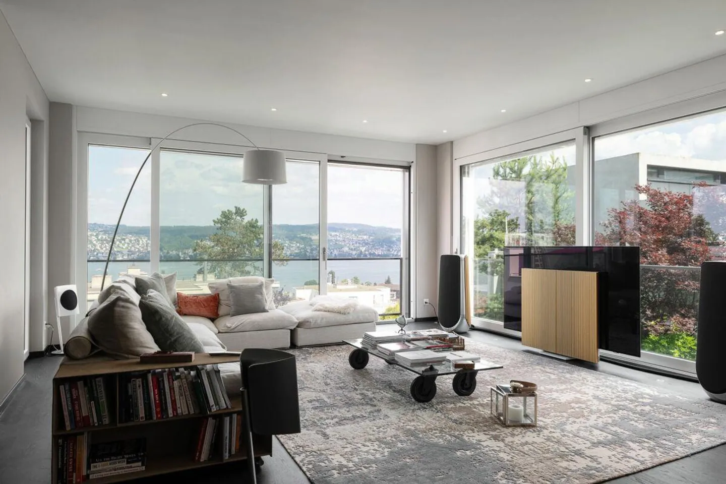 Villa Grey | ZH - Foto 1 di 4