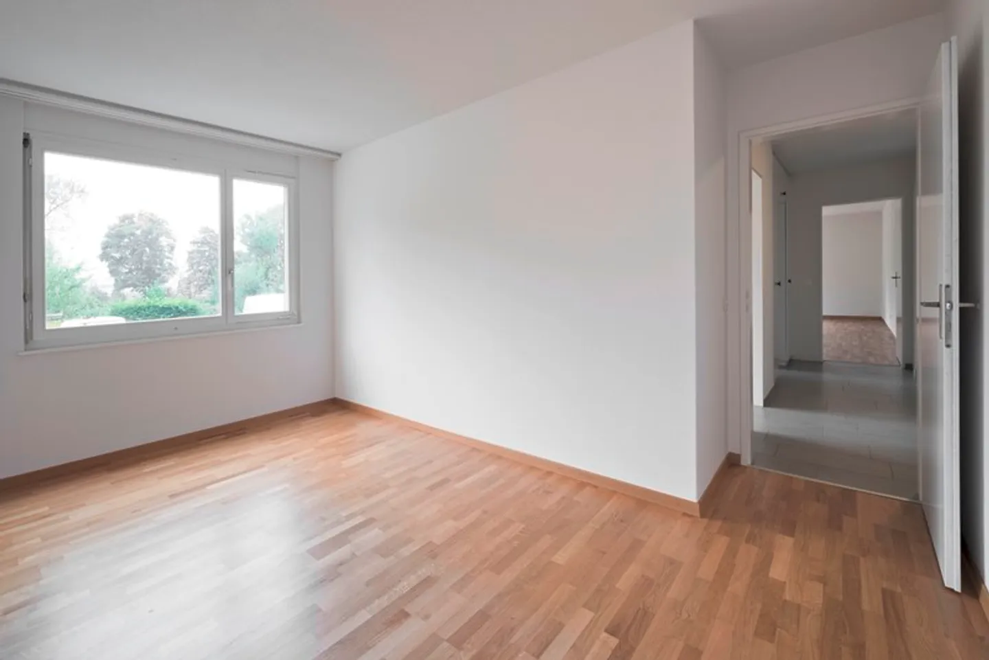 Apartment for rent - Photo 5 of 6