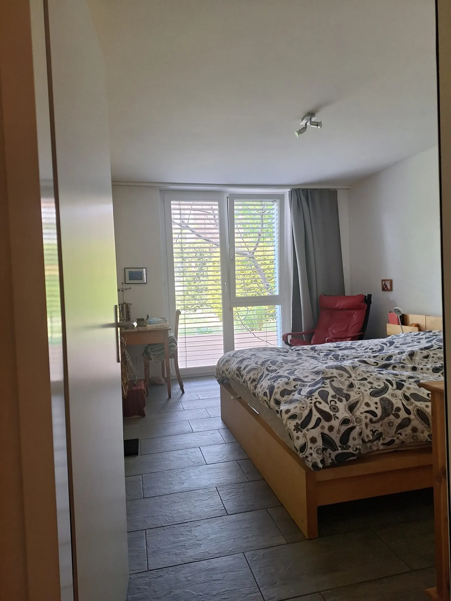 3½ ROOM APARTMENT IN LENZBURG (AG), FURNISHED, TEMPORARY - Photo 3 of 8