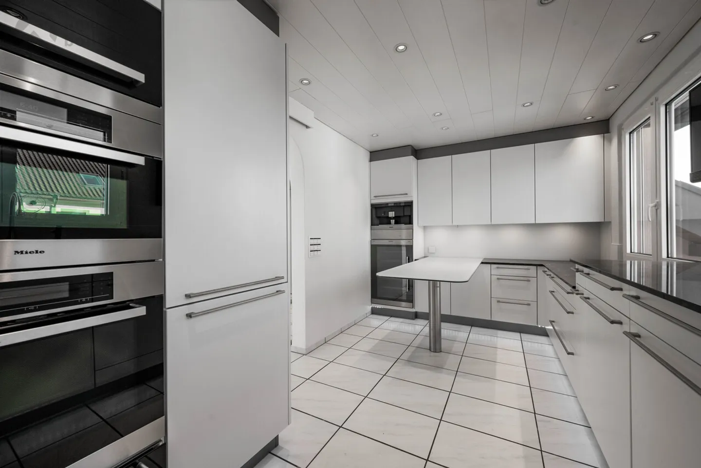 Vedere lontano, vivere vicino - situato nel centro di Oftringen - Foto 3 di 13