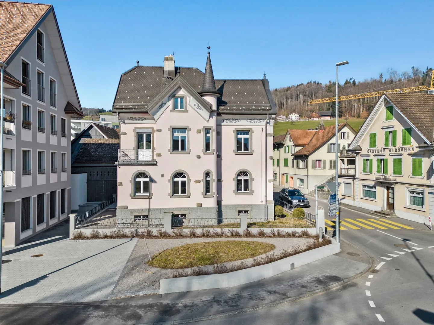 Privatvilla, stilvolles Wohnen mit einzigartiger Atmosphäre - Foto 1 von 13