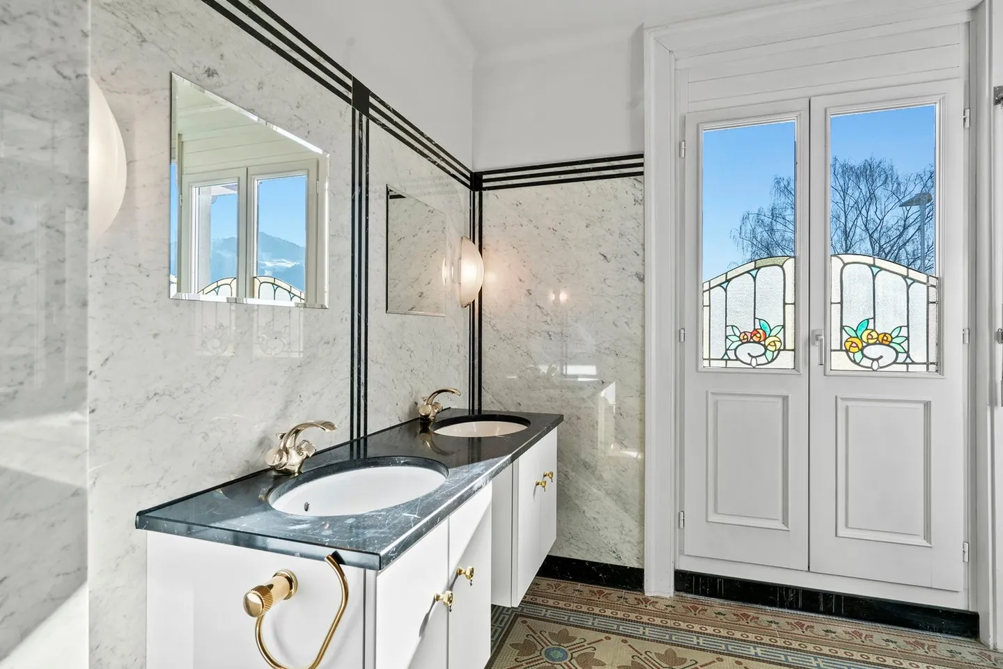 Privatvilla, stilvolles Wohnen mit einzigartiger Atmosphäre - Foto 12 von 13