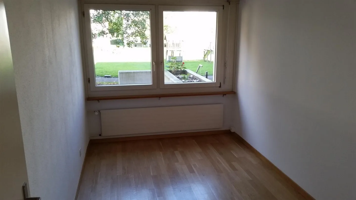 Attractive Ground Floor Apartment with Patio in Greenery - Photo 7 of 10