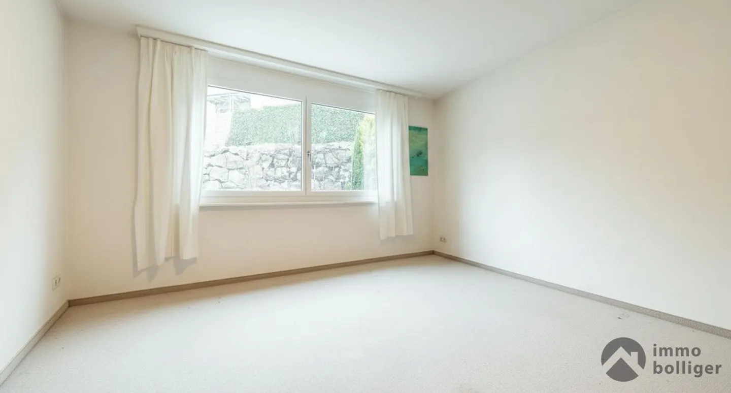 Proche de la ville Uniquité : 168 m2 - Espace de vie avec balcon et jardin - Photo 5 sur 12