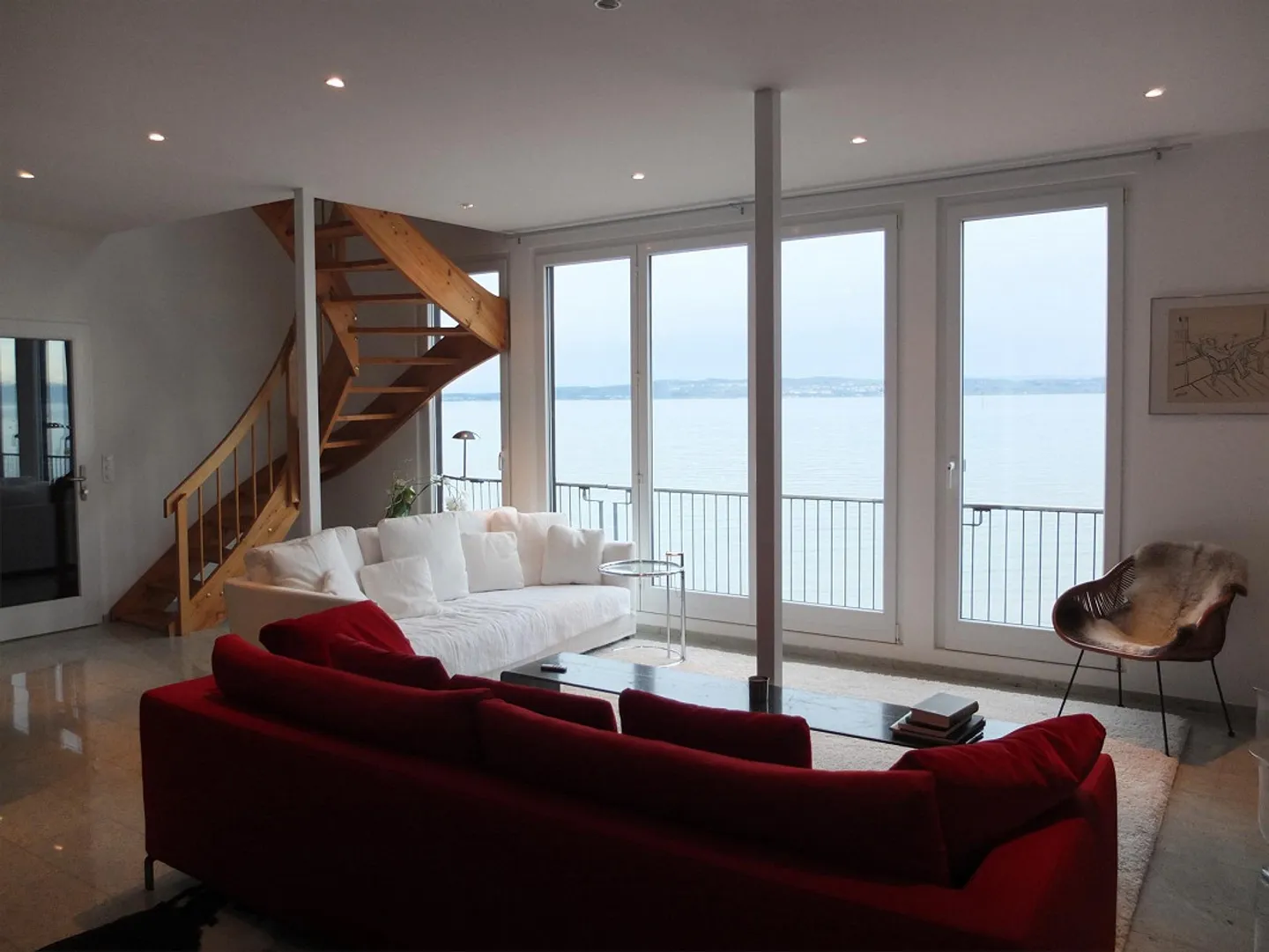 Lake View, History, Character - Unique Timber House Directly at... - Photo 9 of 11