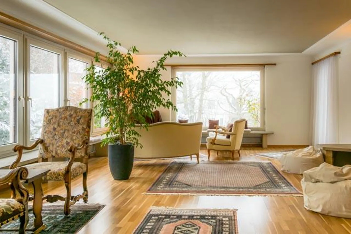 La nostra casa offre un'abitazione generosa con molta privacy! - Foto 5 di 17