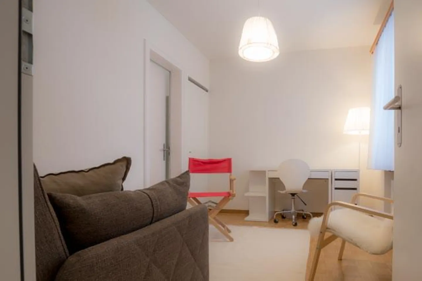 La nostra casa offre un'abitazione generosa con molta privacy! - Foto 13 di 17