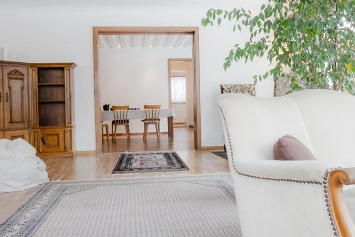 La nostra casa offre un'abitazione generosa con molta privacy! - Foto 7 di 17