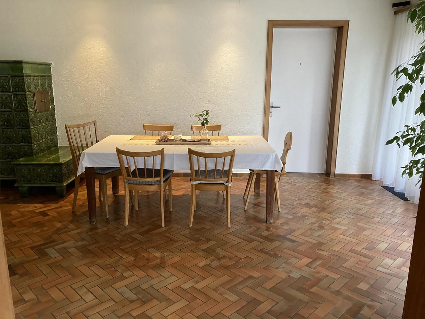 La nostra casa offre un'abitazione generosa con molta privacy! - Foto 8 di 17