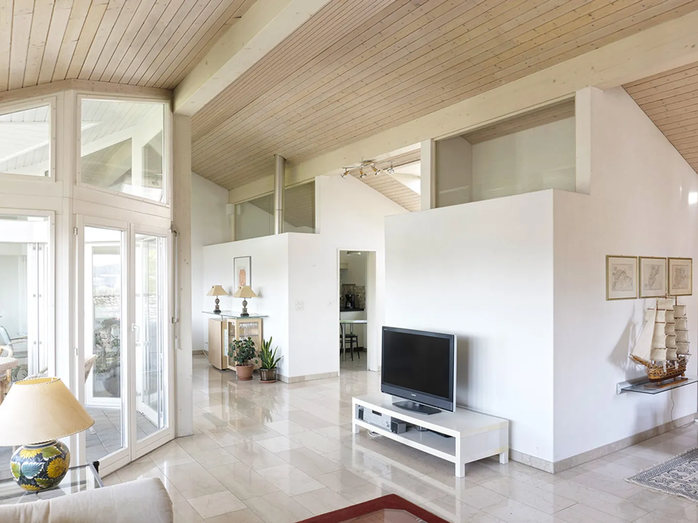 Maison Jumelée Spacieuse - Photo 1 sur 6