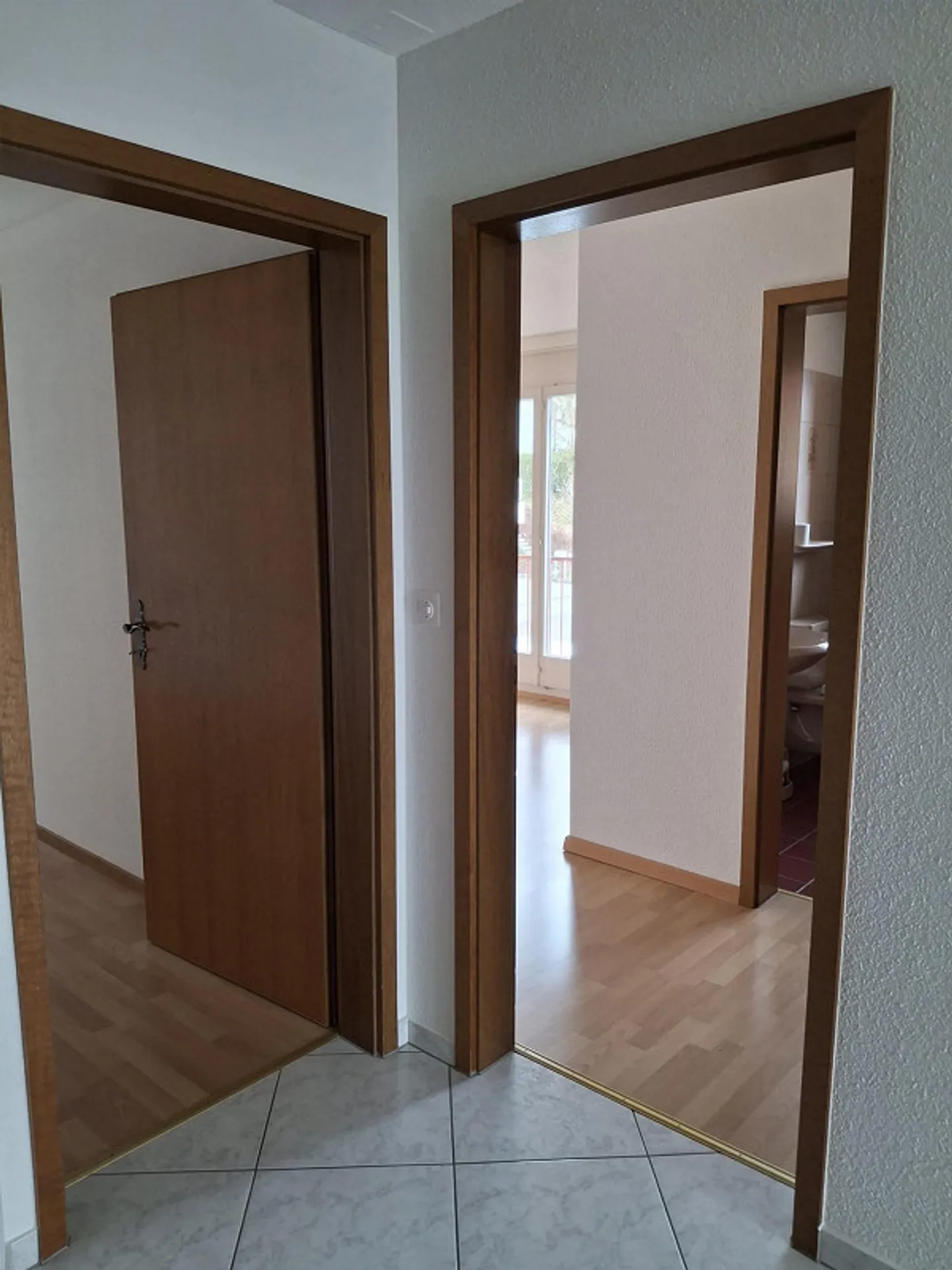 Helle Wohnung mit Aussicht - Foto 4 von 11