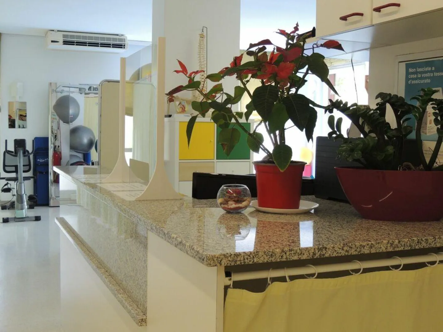 GEWERBLICHER RAUM MIT GROSSEN FENSTERN (Nachfolger gesucht) - Foto 8 von 22