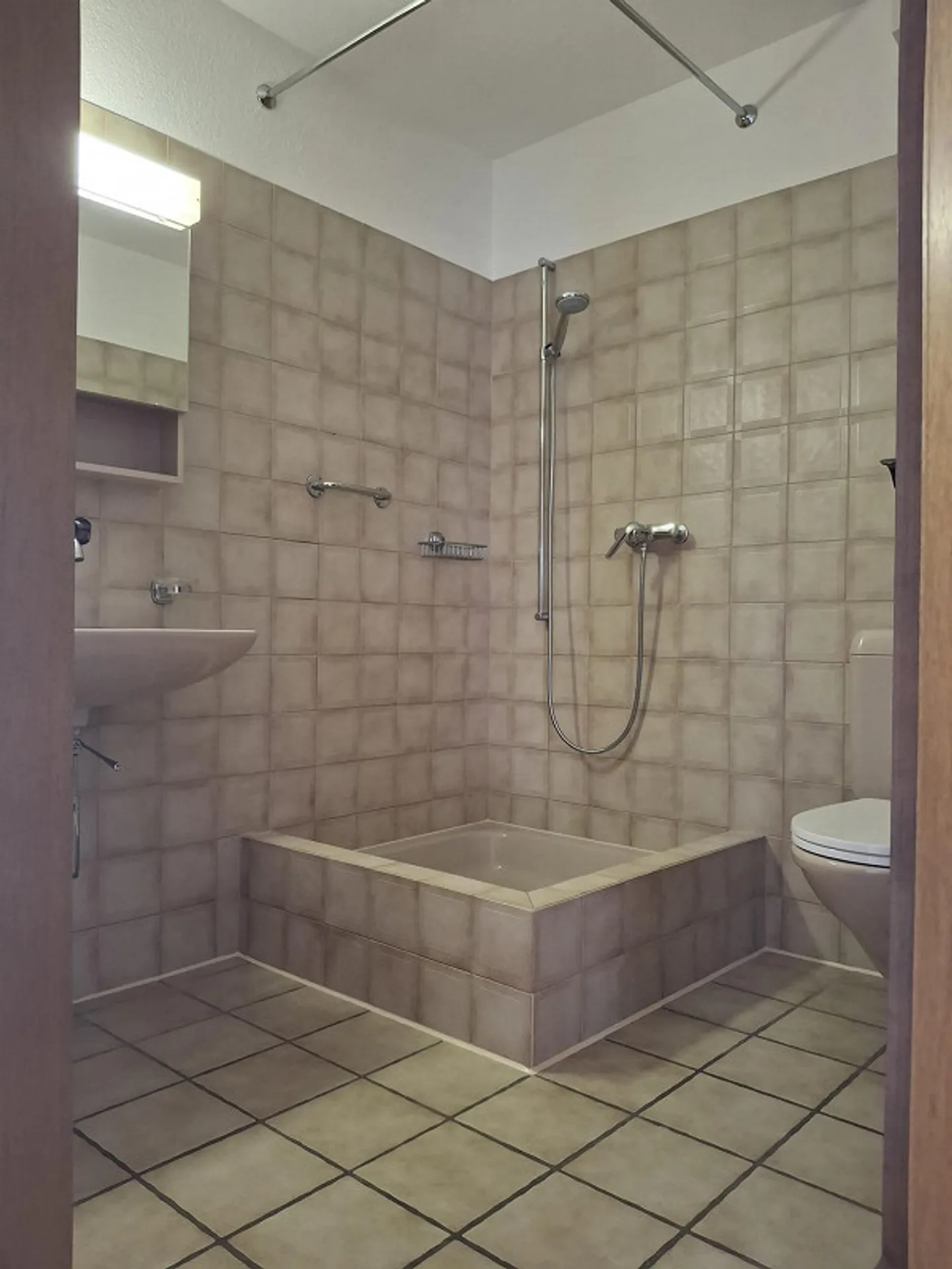 Helle Wohnung mit Aussicht - Foto 8 von 11