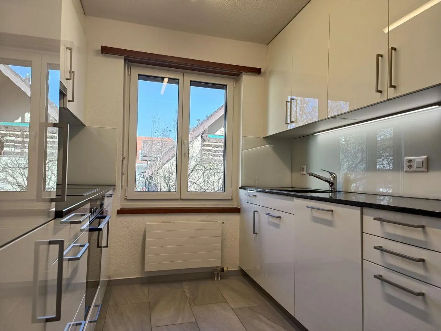 NEAR OLTEN | QUIET | IN THE GREEN - Photo 4 of 10