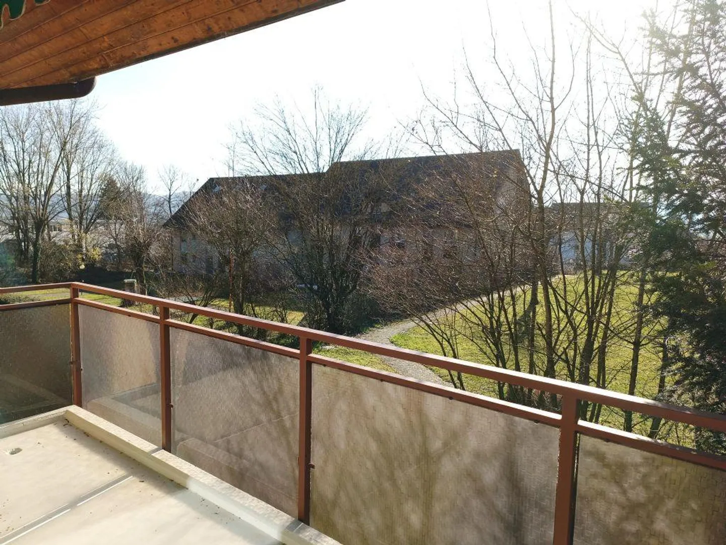 NEAR OLTEN | QUIET | IN THE GREEN - Photo 9 of 10