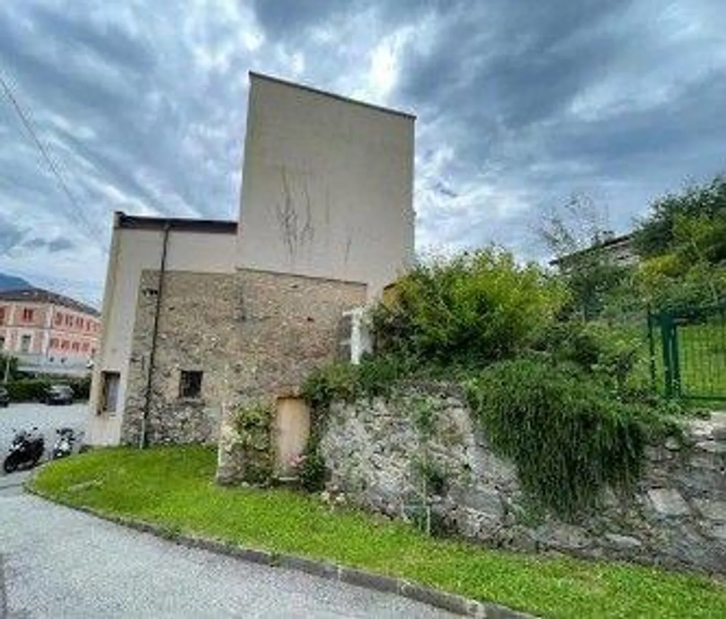 Casa singola in affitto - Foto 4 di 13