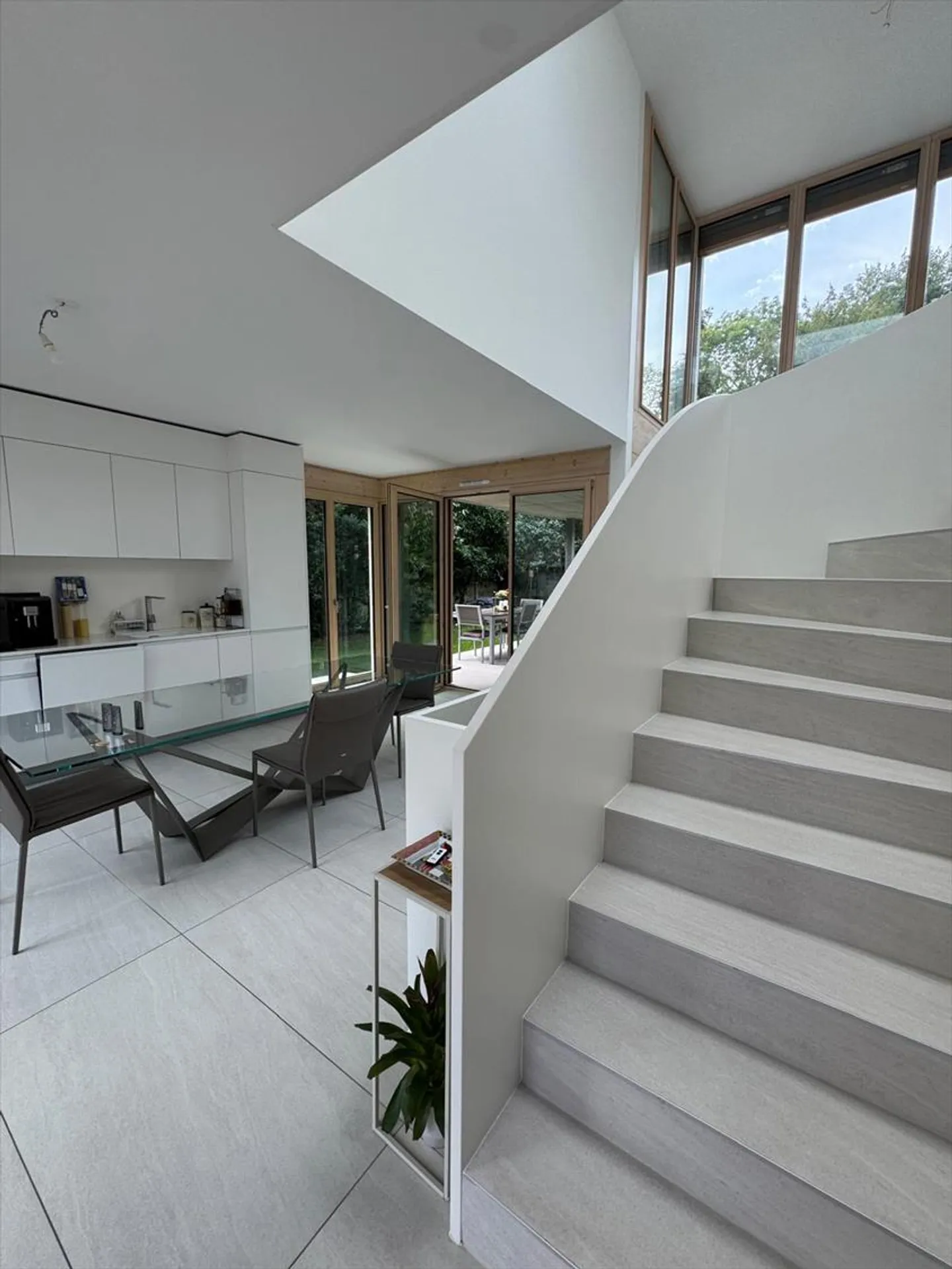 Maison contiguë - Photo 2 sur 12