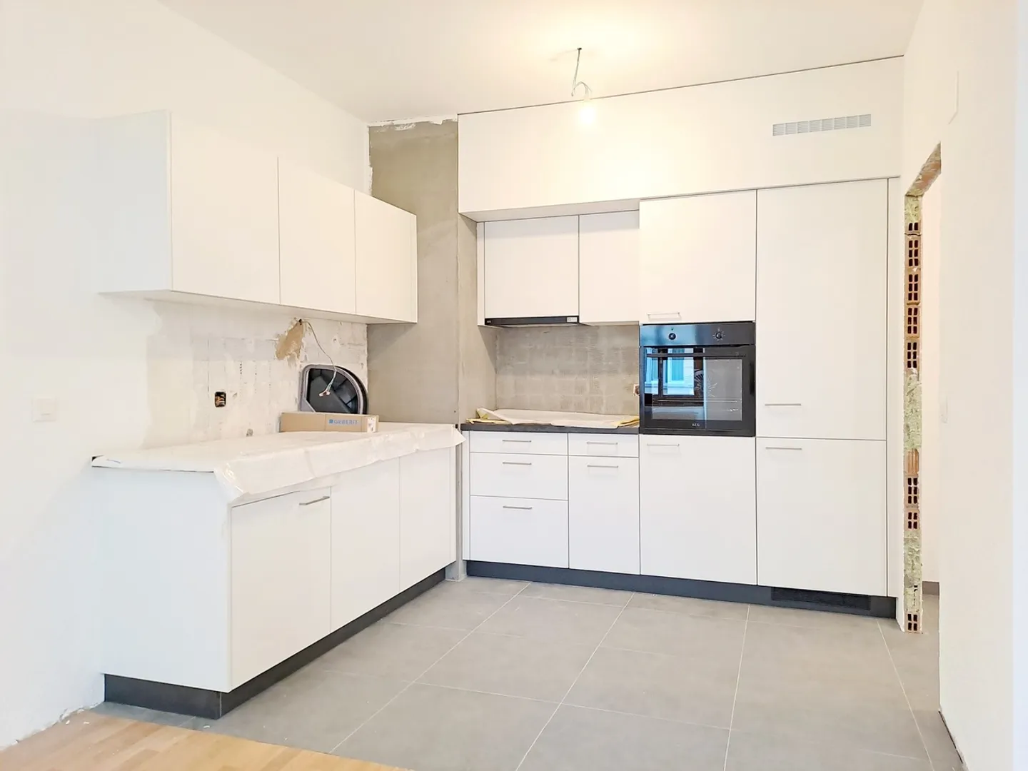 YVERDON 10, Vollständig renovierte 4,5-Zimmer-Wohnung - Foto 1 von 11