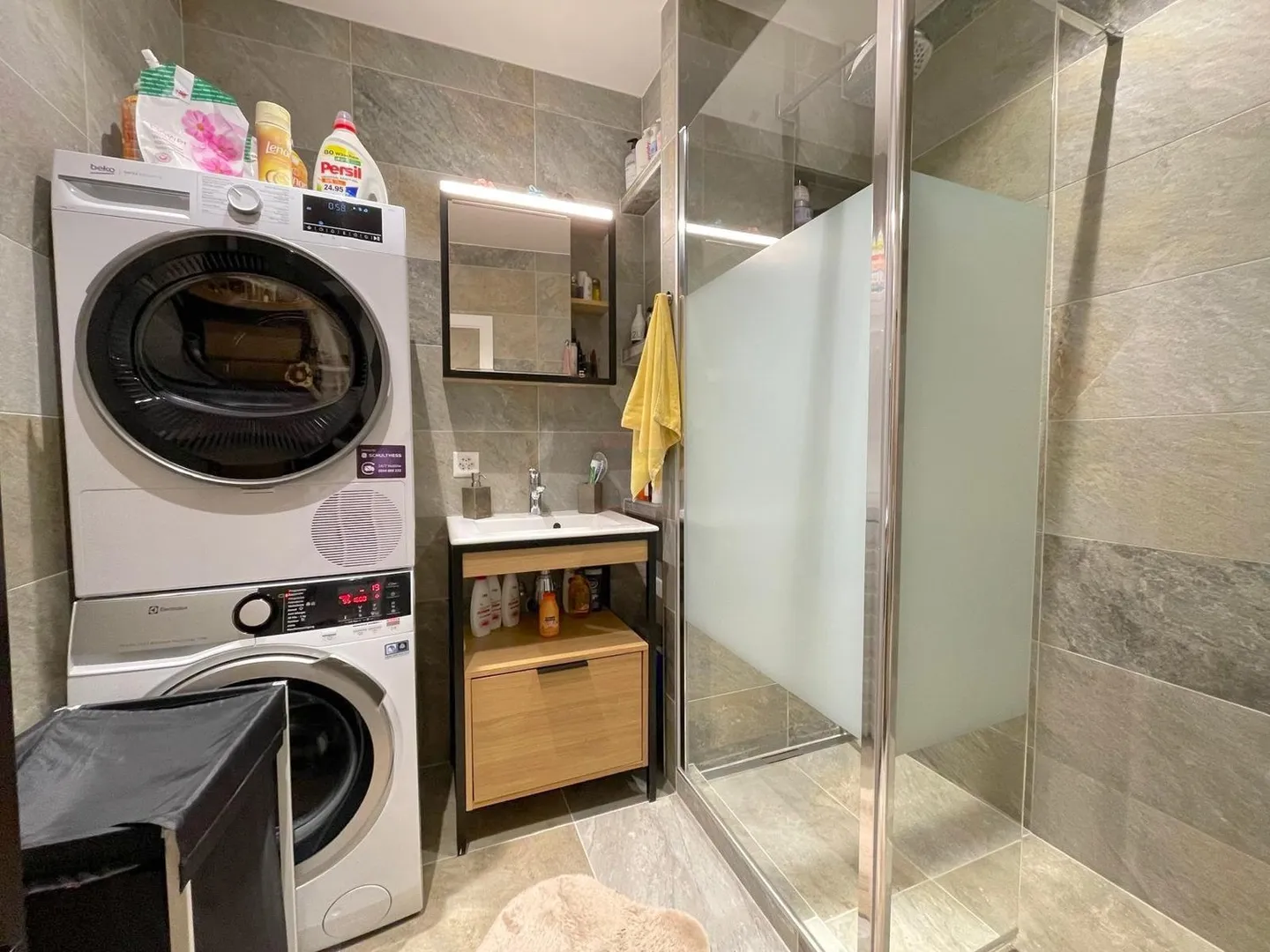 Bel appartement rénové de 4,5 pièces à Meyrin - Photo 9 sur 9