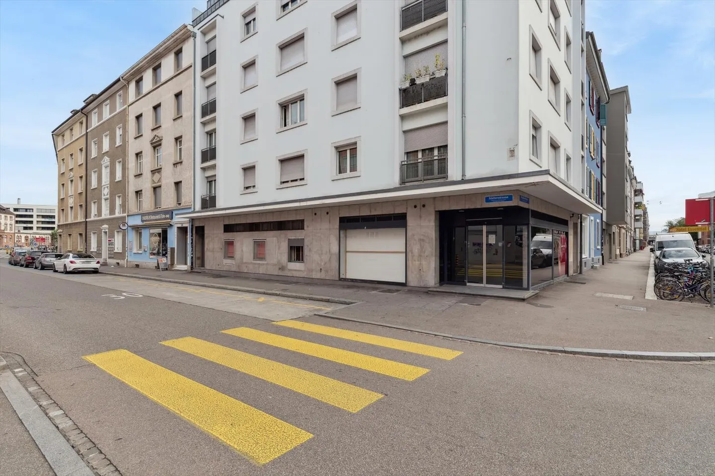 Retail space next to Messe Basel - Photo 2 of 6