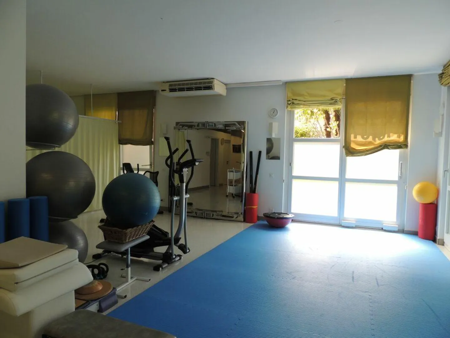 GEWERBLICHER RAUM MIT GROSSEN FENSTERN (Nachfolger gesucht) - Foto 17 von 22