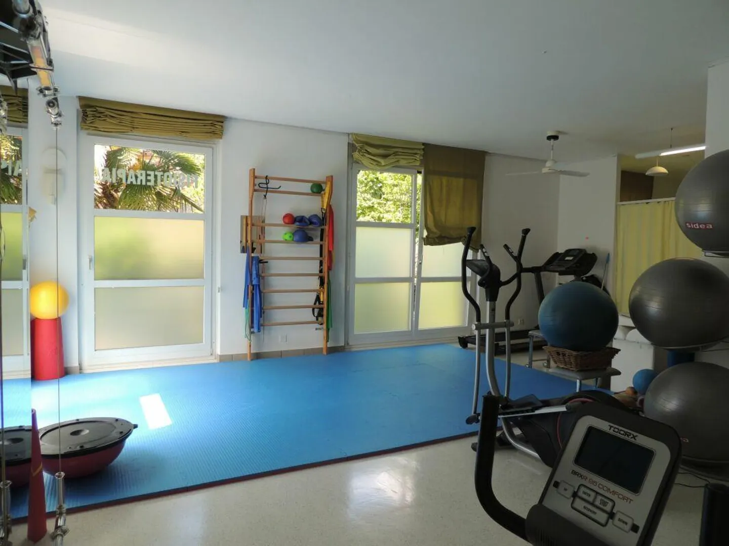 GEWERBLICHER RAUM MIT GROSSEN FENSTERN (Nachfolger gesucht) - Foto 18 von 22