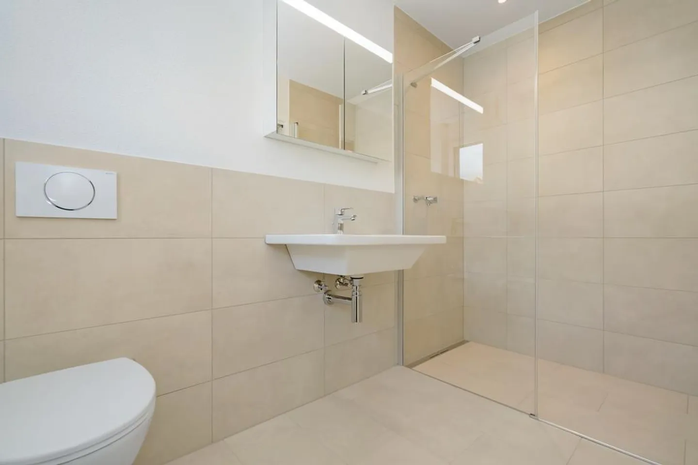 Nuovo appartamento in posizione centrale cerca nuovo inquilino - Foto 6 di 11